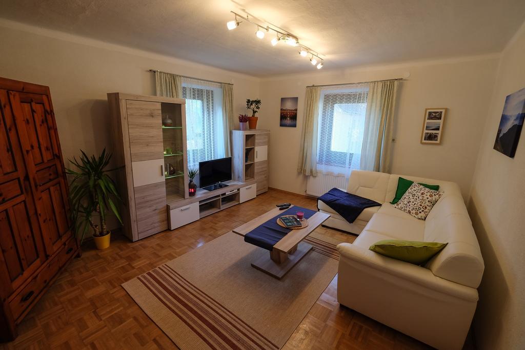 Haus Hubertus Apartment Radnig Екстериор снимка
